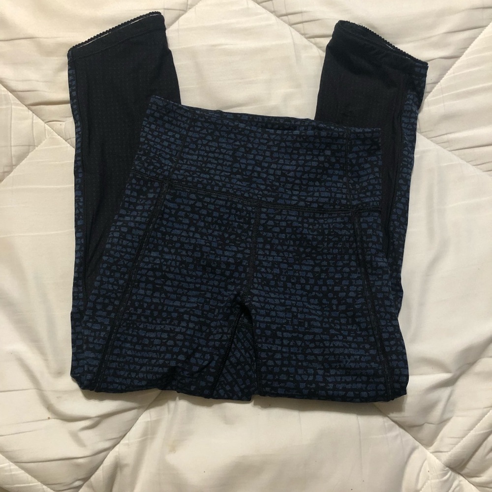 Lululemon Workout Pants - Picture 4 of 5